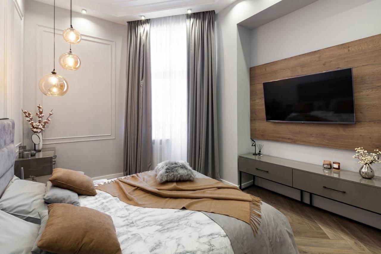 Кості Левицького 11 Lviv Exterior photo