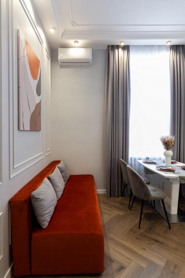 Кості Левицького 11 Lviv Exterior photo